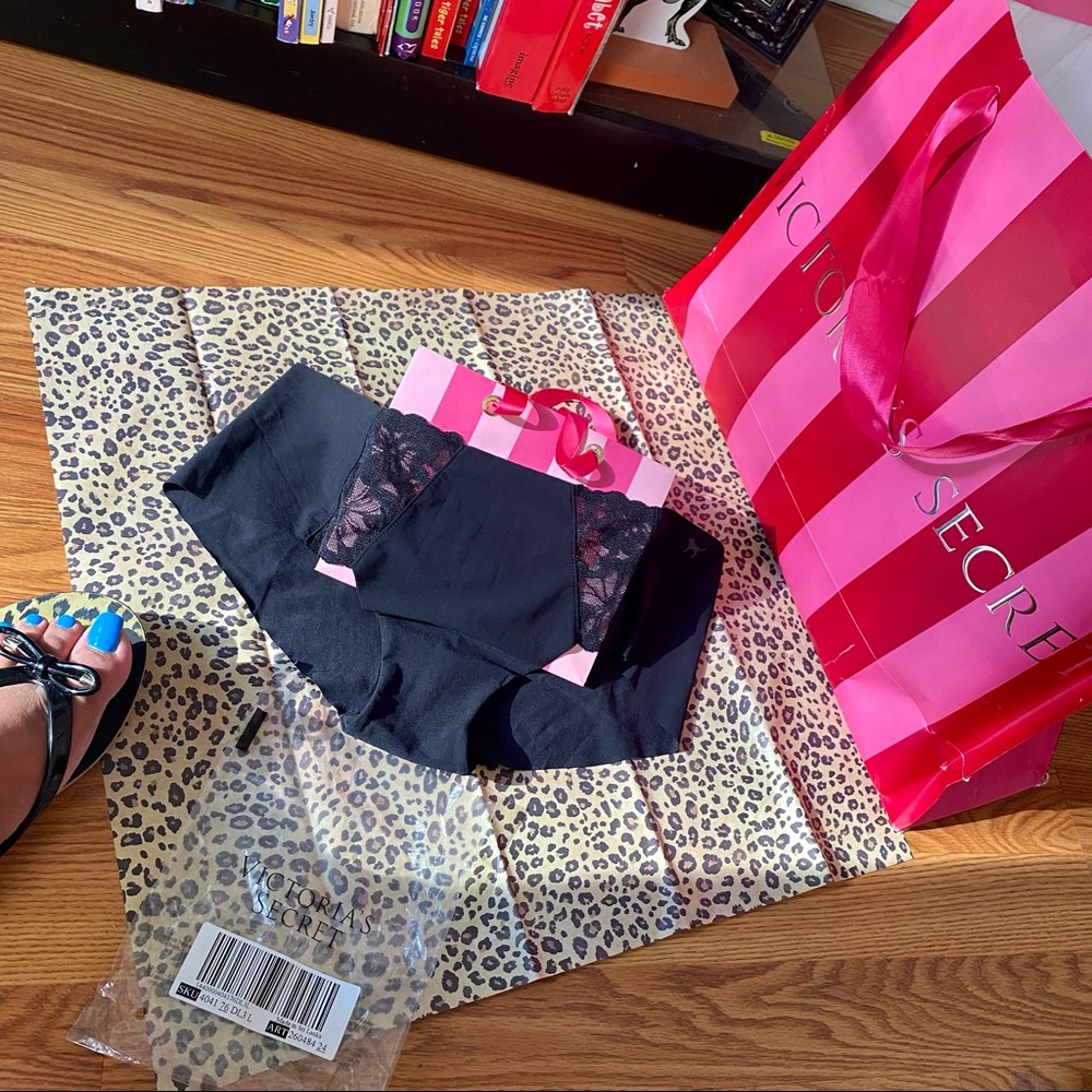 NEW VS PINK PANTY